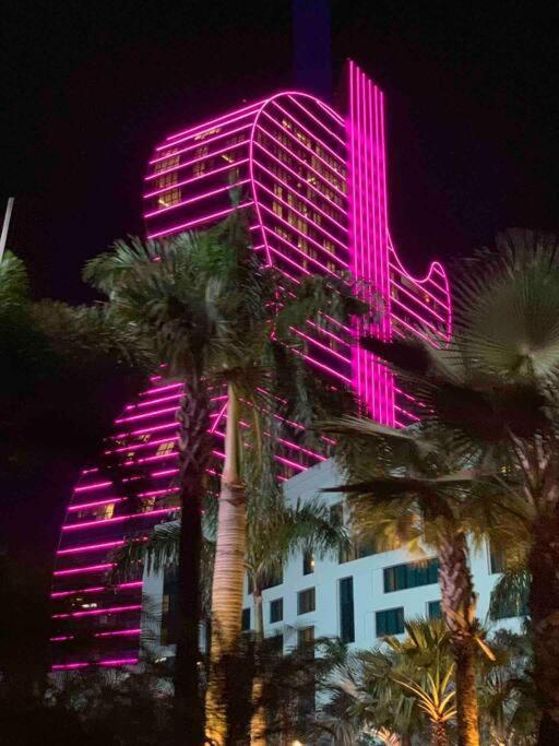 Tropical Pool Luxury Home Best Location Beaches Restaurant Hard Rock Fun شاطئ هالانديل المظهر الخارجي الصورة